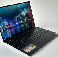 1 Dell Xps 9300 Core i7-1065G7 / Ram 32GB / SSD 512GB / 13.4 inch FHD  / 1.27Kg