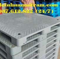 6 Pallet nhựa cũ chất lượng cao ưu đãi giá tốt