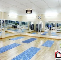 Báo giá gương phòng tập gym theo diện tích và chất liệu