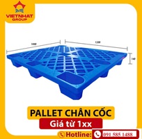 2 PALLET NHỰA một mặt bông khối màu đen giá 150,000 vnđ, mới 100 giá siêu rẽ