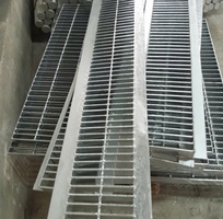 4 Chuyên tấm sàn grating MĐC