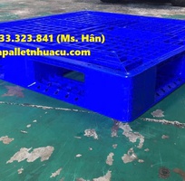 Pallet nhựa kê gạo- sản phẩm hữu ích cho nhà nông