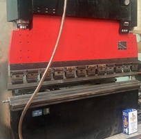 4 Dầu thủy lực 68 cho Xe Nâng, Nhớt thủy lực 68 chính hãng tại TPHCM.