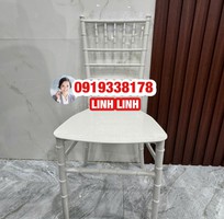 2 Thanh lý pallet nhựa cũ, sọt nhựa, rổ nhựa, thùng rác, tấm kê sàn, ghế nhựa sự kiện