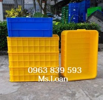 8 Chào bán rổ nhựa công nghiệp loại lớn có bánh xe và nắp đậy giá tốt.