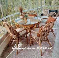 4 Bàn ghế ăn mây tự nhiên