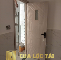 1 Cửa nhựa composite giả gỗ sang trọng cho nhà của bạn