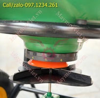 2 Xe rải phân bón Turbo KF2000 giá rẻ
