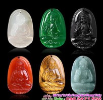 Tại sao nên tặng phật bản mệnh cho người cao tuổi trong nhà