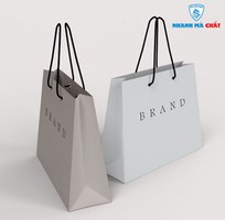 2 Những ý tưởng thiết kế in túi shop quần áo đang là xu hướng hiện nay