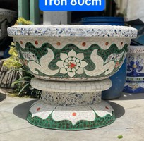 9 Chậu xi măng, cốt sắt bên ngoài ốp miếng sành sứ tinh tế