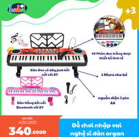 3 Bé Làm Thu Ngân Siêu Đáng Yêu Chỉ Với Món Đồ Này