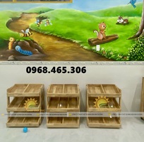 Kệ gỗ mầm non chất lượng cao, kệ gỗ nhà trẻ mẫu giáo