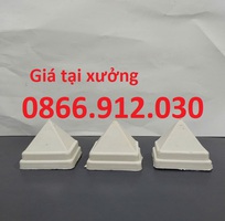 3 Các loại chông hàng rào nhựa, nắp chụp hàng rào