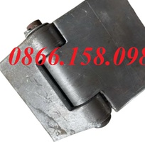 6 Bản lề xe tải ô tô là phụ kiện không thể thiếu cho thùng xe bền chắc