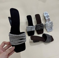 2 Dép Lê Quốc Định   Đơn Giản, Tiện Lợi, Phong Cách