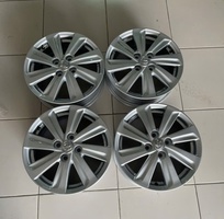 1 Mâm Vios 15 inch zin tháo xe mẫu 8 cánh