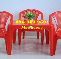 Ghế bành lưới chắc chắn, êm ái, phù hợp quán cà phê và gia đình