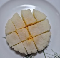 4 Bánh Trung Thu Sen Nguyễn Ngon