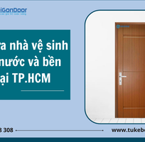 2 Cửa nhựa nhà vệ sinh chống nước và bền đẹp tại TP.HCM