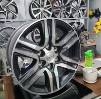 1 Thanh lý 4 mâm Fotuner kích thước 17inch
