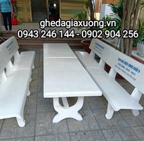 2 Bộ bàn ghế ghế đá HCM 2 Bộ bàn ghế ghế đá HCM