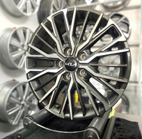 Thanh lý 4 mâm zin Kia K3 17 inch hàng tháo xe có xước nhẹ