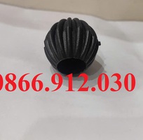 Công Dụng Tuyệt Vời Của Nắp Chụp Nhựa Giá Treo Quần Áo Inox