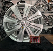 2 Cần bán 4 mâm zin toyota vios 15 inch hàng tháo xe đẹp keng