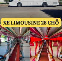 Thuê xe Limousine cao cấp đời mới - SGC TOURIST