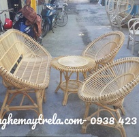 7 Bàn ghế mây nhỏ gọn cánh sen