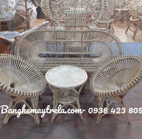 9 Bàn ghế mây nhỏ gọn cánh sen