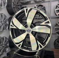 2 Thanh lý 4 mâm zin subaru forester 18 inch theo xe