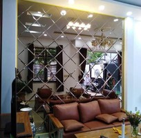Mẫu gương nghệ thuật trang trí phòng khách độc đáo đẹp mắt