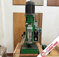 Máy tán đinh rive   Máy tán đinh khí nén để nâng cao năng suất
