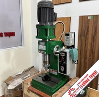 2 Máy tán đinh rive   Máy tán đinh khí nén để nâng cao năng suất