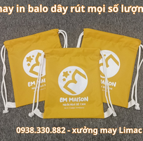 Đặt in balo dây rút logo EM MAISON màu vàng