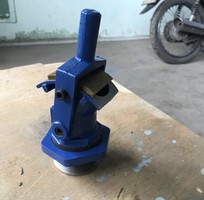 1 Van Cổng 2 Inch Chiết Rót Hóa Chất Độ Nhớt Cao Từ Thùng Phuy 200L