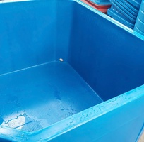 Thùng bảo quản hải sản 600 lít màu xanh cam, dùng bền lâu