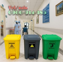 1 Thùng rác đạp chân 30 lít cho y tế, bệnh viện