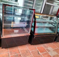 1 Tủ trưng bày bánh kem bánh gato kính vuông hiệu berjaya 1M5 sản xuất malaysia
