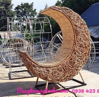 1 Ghế tổ chim mây tre đan chụp hình