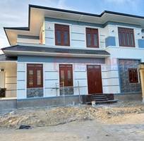 Công Trình Cửa Thép Vân Gỗ Bền Đẹp Sang Trọng