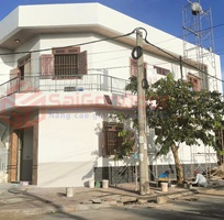 2 Công Trình Cửa Thép Vân Gỗ Bền Đẹp Sang Trọng