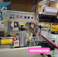 1 Máy bọc màng co tự động không giới hạn chiều dài