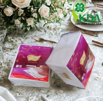 2 Khăn giấy vuông setup bàn tiệc hậu giang và đbscl