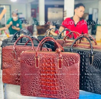 Phụ Kiện Nam Da Thật - Bí Quyết Tạo Phong Cách Lịch Lãm Từ Những Chi Tiết Nhỏ