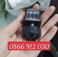 1 Gia Công Chân Tăng Chỉnh Chiều Cao Vuông 30