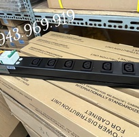 1 Thanh nguồn PDU, ổ điện 06 ổ chuẩn C13, có MCB32A bảo vệ thiết bị điện an toàn .
