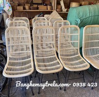 4 Ghế chân sắt mây tre